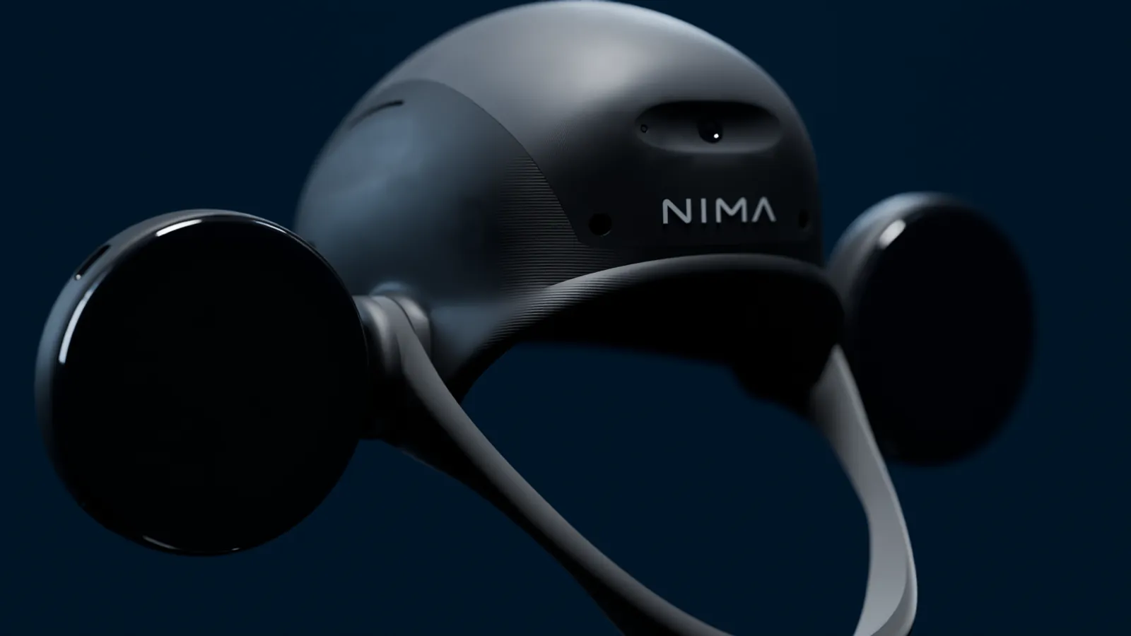 Final helmet, three-quarter view